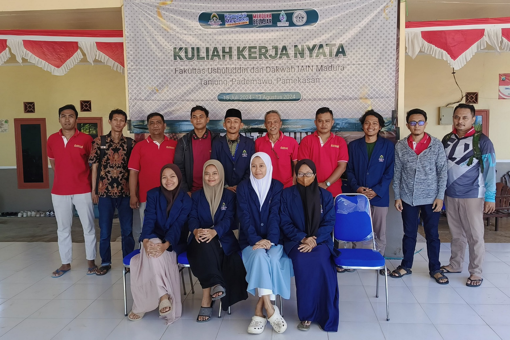 Inisiasi Pelayanan Toron Ka Dhisah, Peserta KKN Posko 13 Fakultas Ushuluddin dan Dakwah Gelar Kegiatan Kolaborasi Dengan Disdukcapil Pamekasan