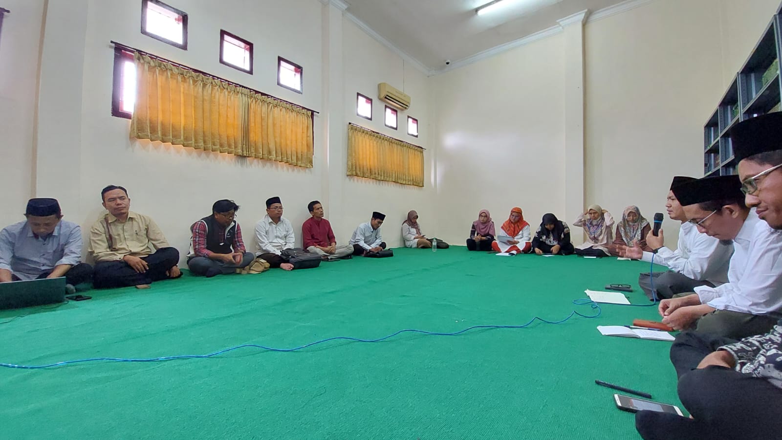 Awali Perkuliahan Semester Genap 2022/2023, Fakultas Ushuluddin dan Dakwah IAIN Madura Gelar Rapat Dosen Lengkap
